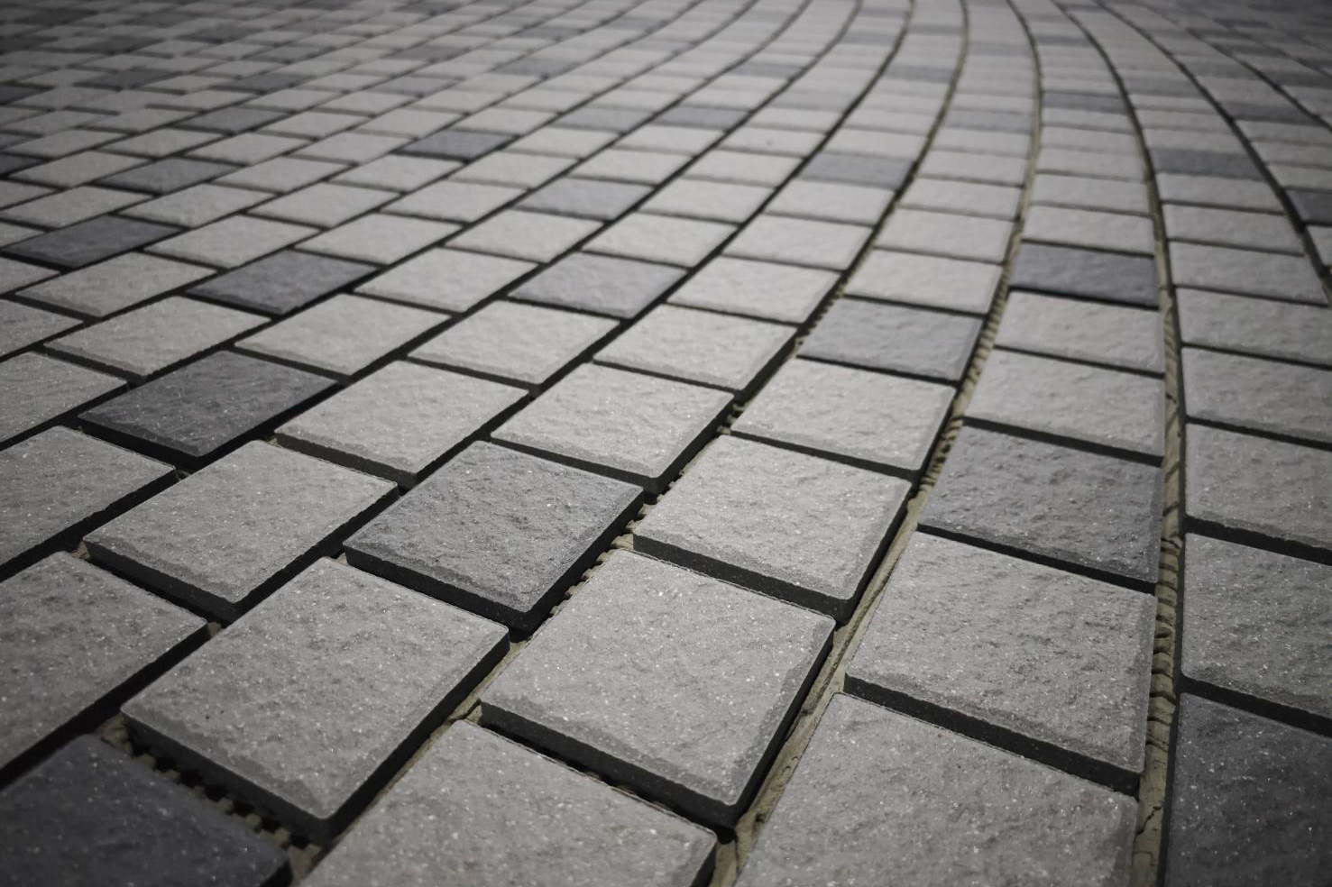 窯燒花崗石凹凸鑿面-戶外地磚